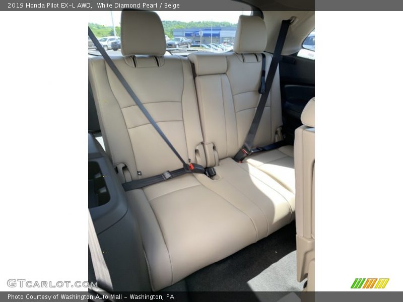 White Diamond Pearl / Beige 2019 Honda Pilot EX-L AWD