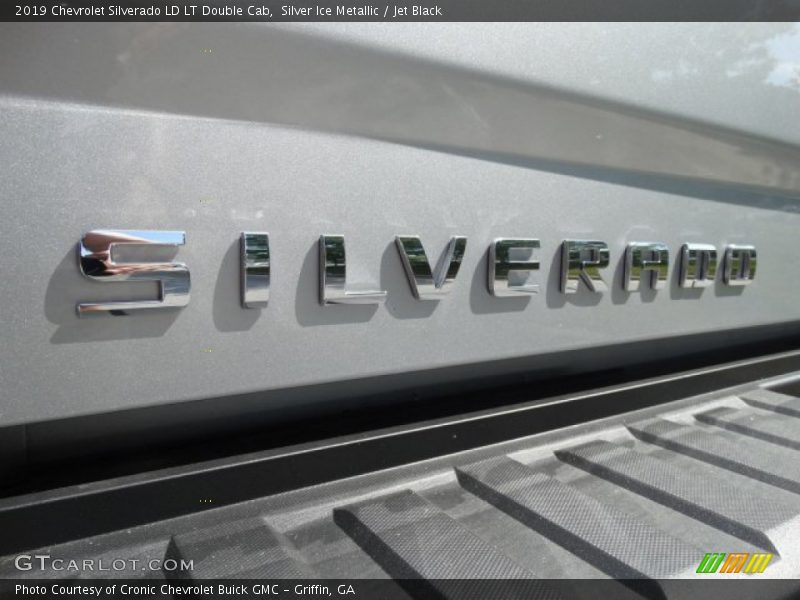 Silver Ice Metallic / Jet Black 2019 Chevrolet Silverado LD LT Double Cab