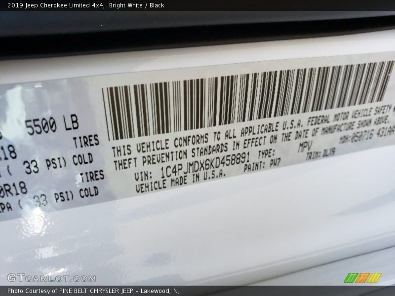 Bright White / Black 2019 Jeep Cherokee Limited 4x4