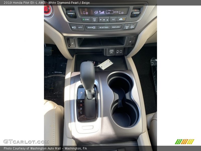 White Diamond Pearl / Beige 2019 Honda Pilot EX-L AWD