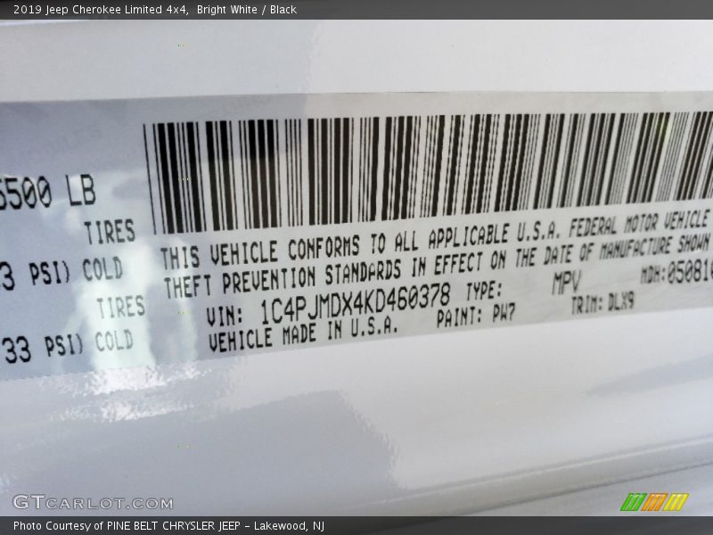 Bright White / Black 2019 Jeep Cherokee Limited 4x4