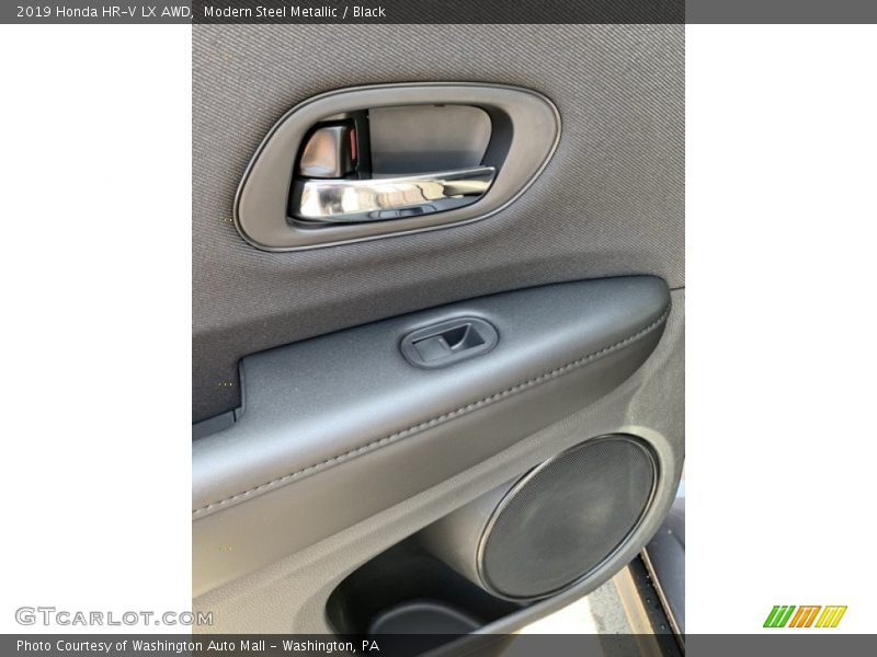 Modern Steel Metallic / Black 2019 Honda HR-V LX AWD