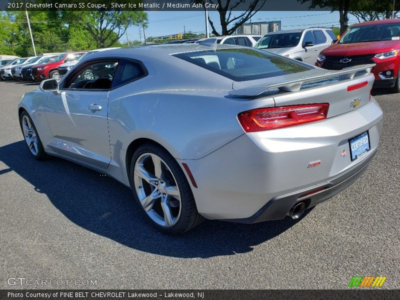 Silver Ice Metallic / Medium Ash Gray 2017 Chevrolet Camaro SS Coupe