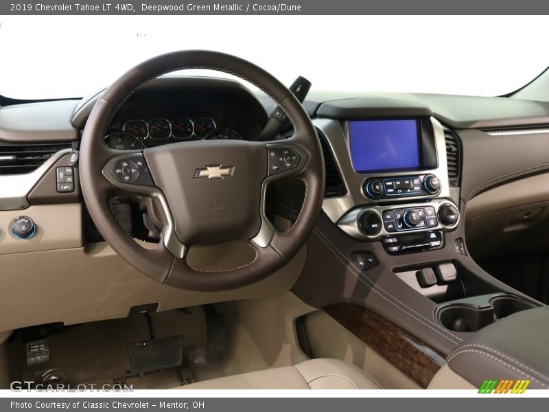 Deepwood Green Metallic / Cocoa/Dune 2019 Chevrolet Tahoe LT 4WD