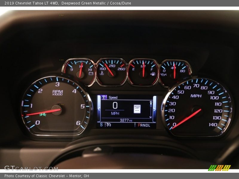 Deepwood Green Metallic / Cocoa/Dune 2019 Chevrolet Tahoe LT 4WD