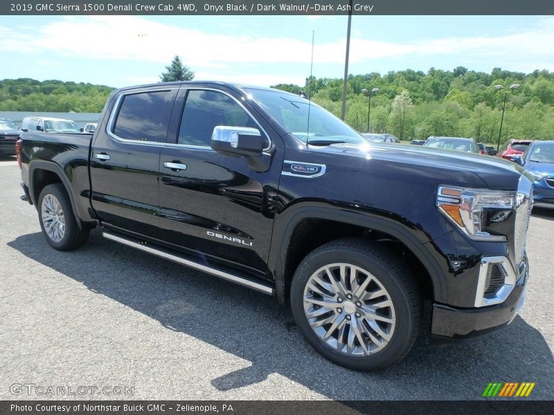 Onyx Black / Dark Walnut/­Dark Ash Grey 2019 GMC Sierra 1500 Denali Crew Cab 4WD