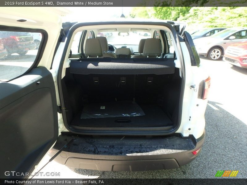 Diamond White / Medium Stone 2019 Ford EcoSport S 4WD