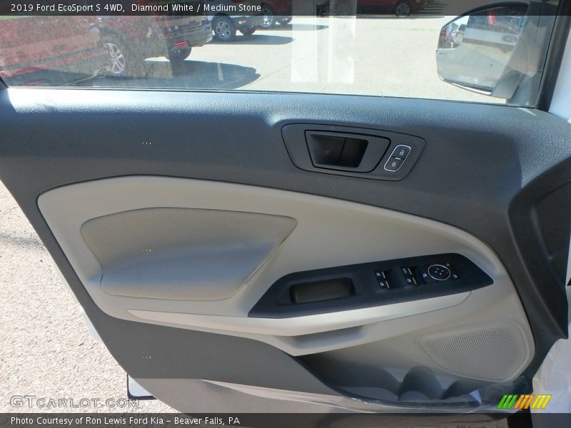 Diamond White / Medium Stone 2019 Ford EcoSport S 4WD