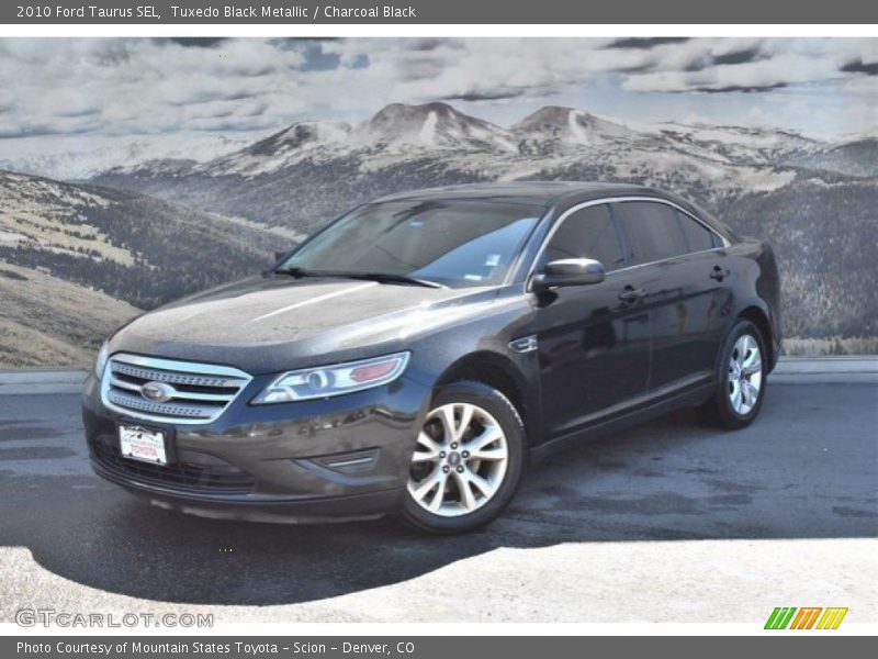 Tuxedo Black Metallic / Charcoal Black 2010 Ford Taurus SEL
