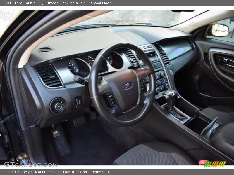 Tuxedo Black Metallic / Charcoal Black 2010 Ford Taurus SEL