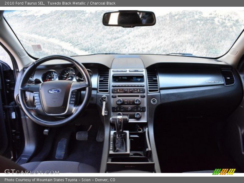 Tuxedo Black Metallic / Charcoal Black 2010 Ford Taurus SEL