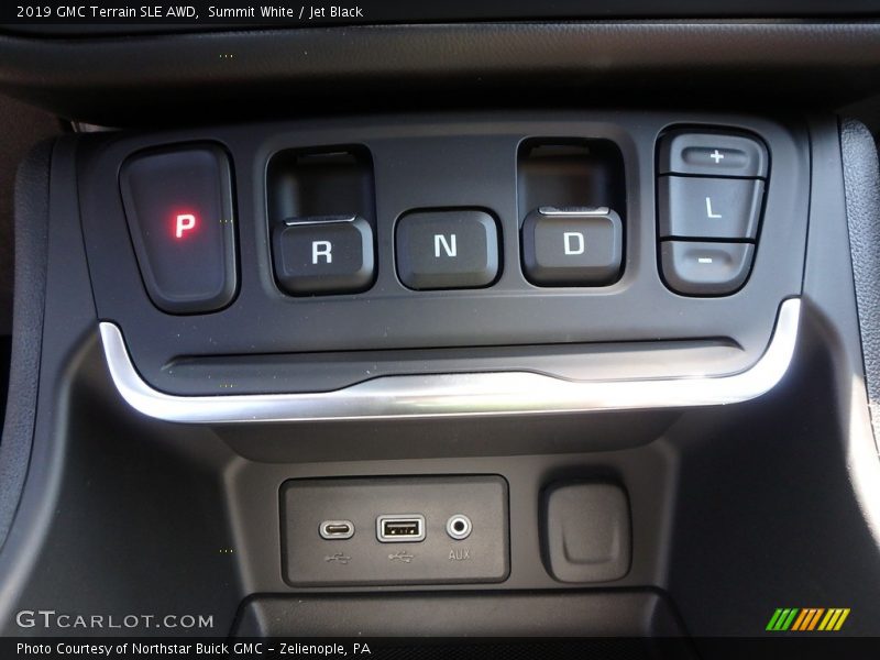 Summit White / Jet Black 2019 GMC Terrain SLE AWD