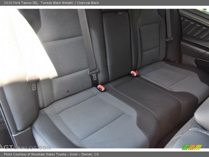 Tuxedo Black Metallic / Charcoal Black 2010 Ford Taurus SEL