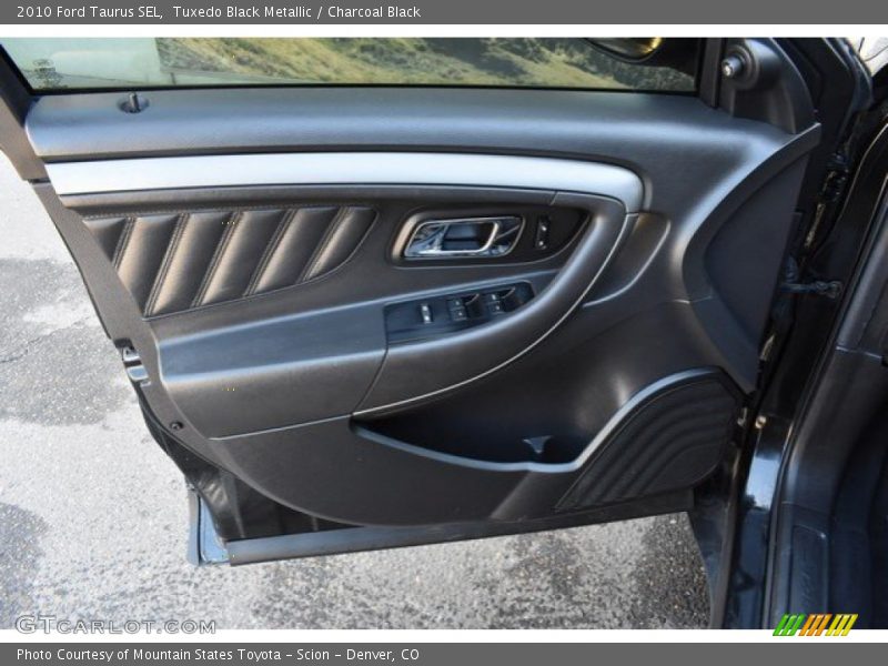 Tuxedo Black Metallic / Charcoal Black 2010 Ford Taurus SEL