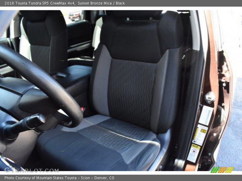 Sunset Bronze Mica / Black 2016 Toyota Tundra SR5 CrewMax 4x4