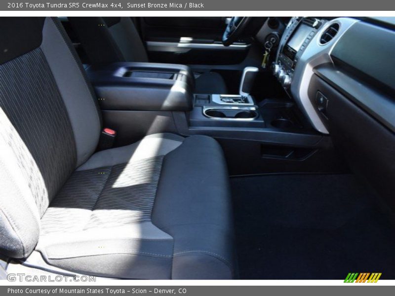 Sunset Bronze Mica / Black 2016 Toyota Tundra SR5 CrewMax 4x4