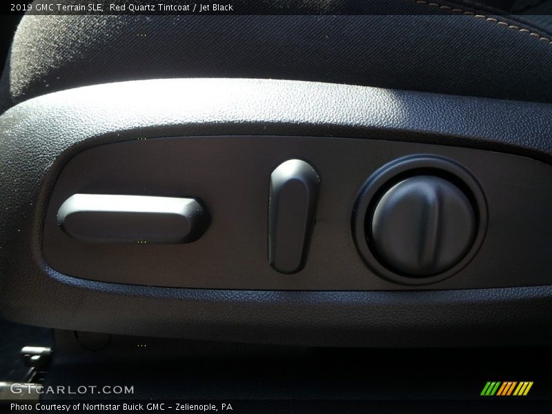 Red Quartz Tintcoat / Jet Black 2019 GMC Terrain SLE