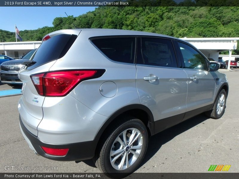 Ingot Silver / Chromite Gray/Charcoal Black 2019 Ford Escape SE 4WD