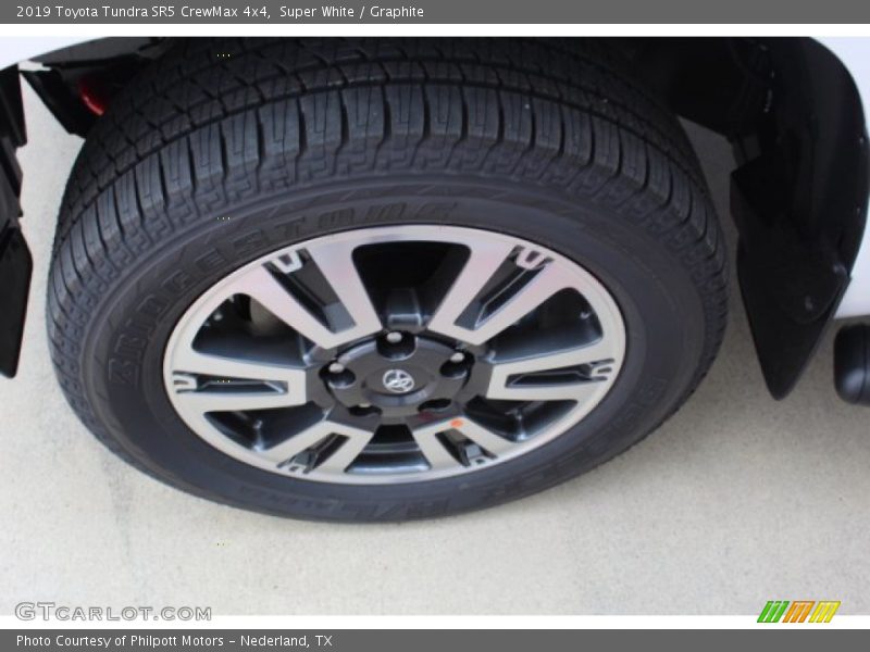Super White / Graphite 2019 Toyota Tundra SR5 CrewMax 4x4