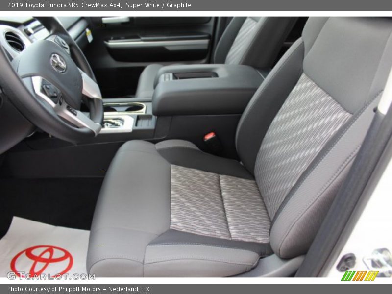 Super White / Graphite 2019 Toyota Tundra SR5 CrewMax 4x4