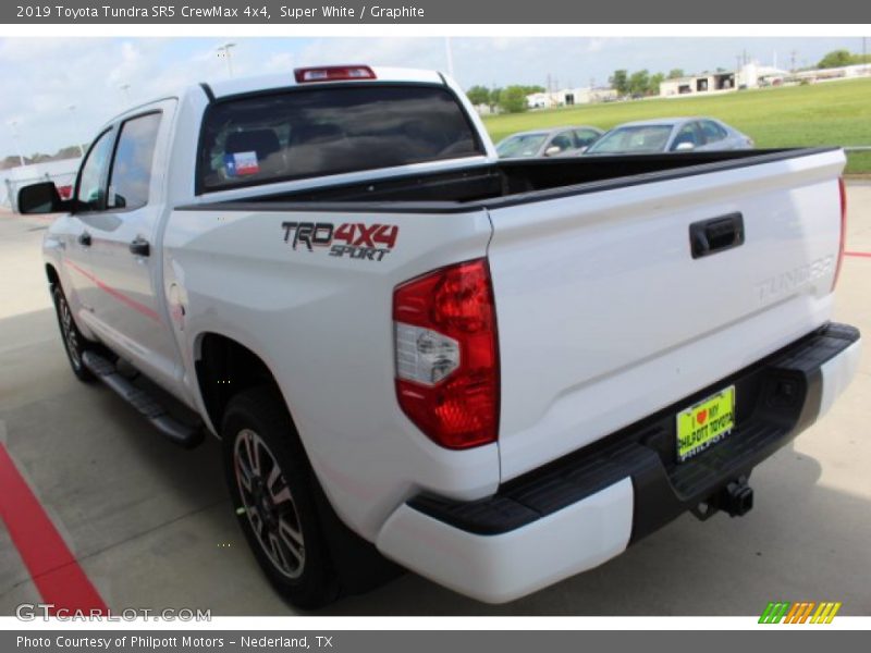 Super White / Graphite 2019 Toyota Tundra SR5 CrewMax 4x4
