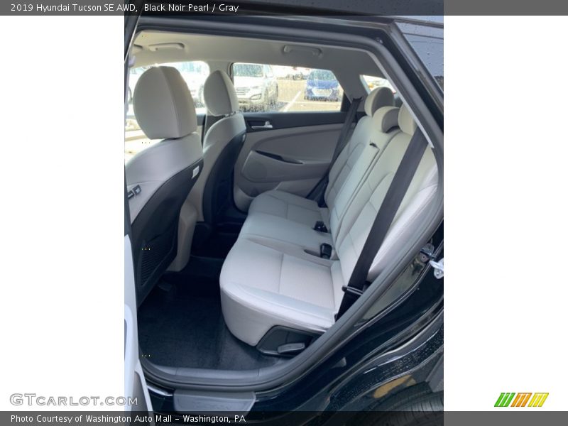 Black Noir Pearl / Gray 2019 Hyundai Tucson SE AWD