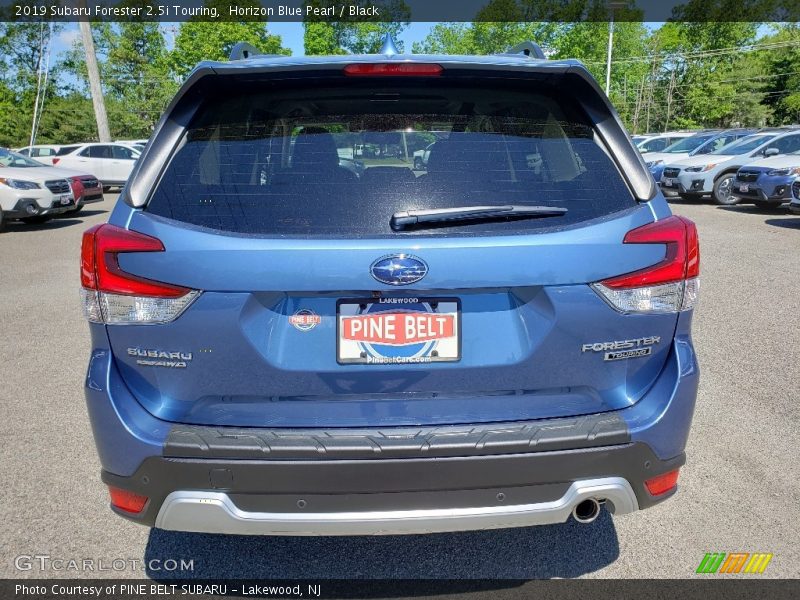 Horizon Blue Pearl / Black 2019 Subaru Forester 2.5i Touring