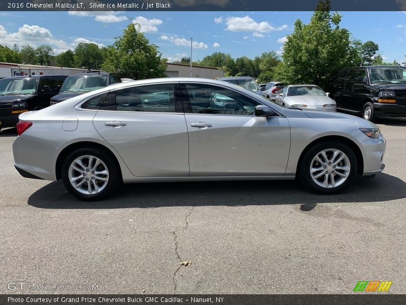 Silver Ice Metallic / Jet Black 2016 Chevrolet Malibu LT