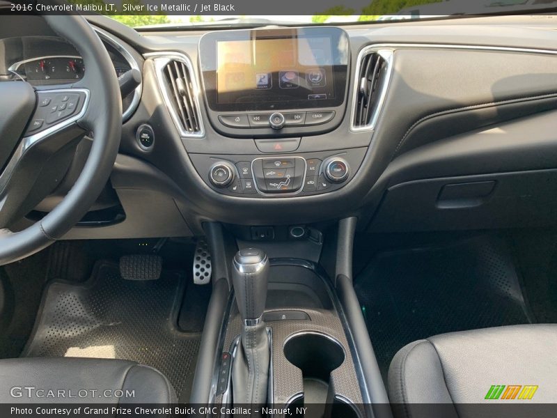 Silver Ice Metallic / Jet Black 2016 Chevrolet Malibu LT