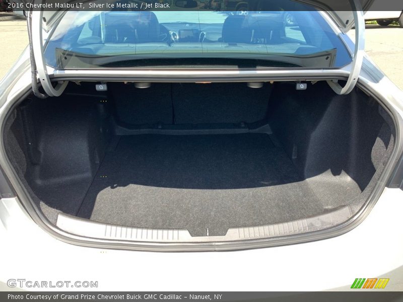 Silver Ice Metallic / Jet Black 2016 Chevrolet Malibu LT