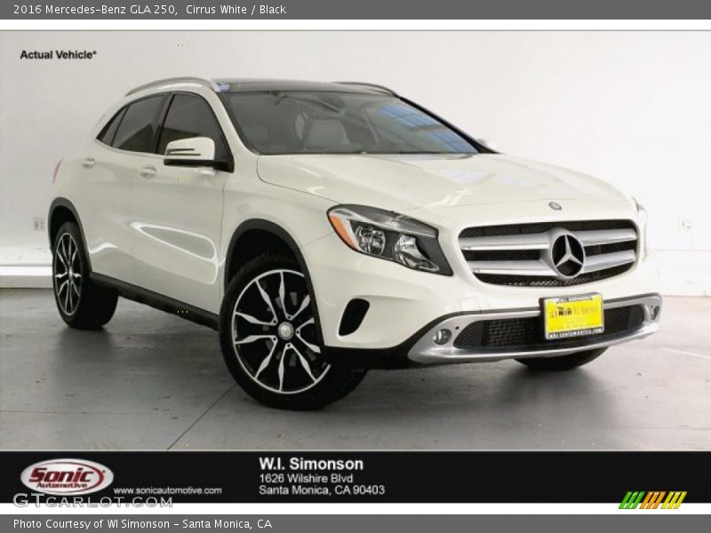 Cirrus White / Black 2016 Mercedes-Benz GLA 250