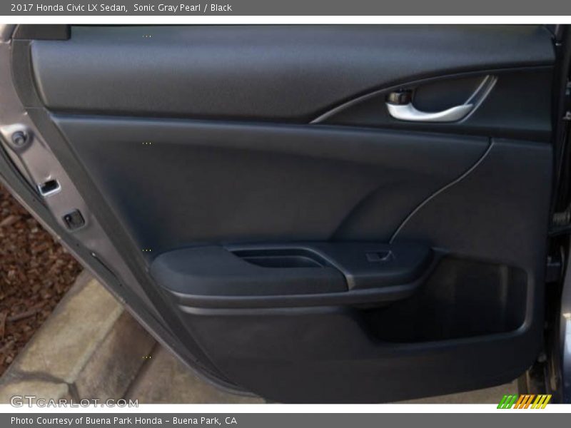 Sonic Gray Pearl / Black 2017 Honda Civic LX Sedan