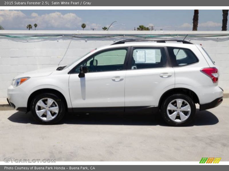 Satin White Pearl / Gray 2015 Subaru Forester 2.5i