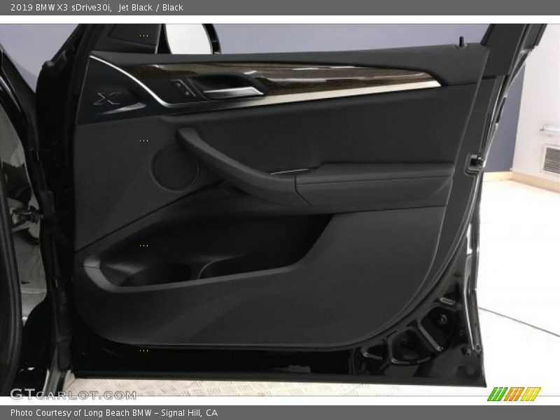 Jet Black / Black 2019 BMW X3 sDrive30i