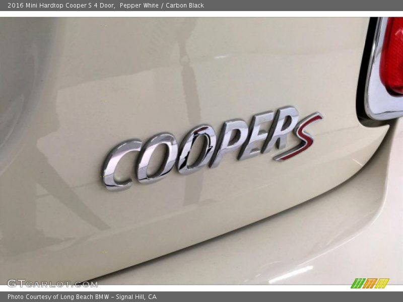 Pepper White / Carbon Black 2016 Mini Hardtop Cooper S 4 Door