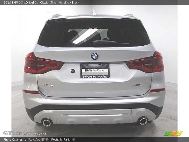 Glacier Silver Metallic / Black 2019 BMW X3 xDrive30i