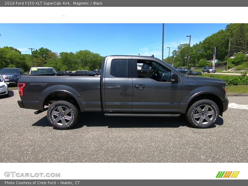 Magnetic / Black 2019 Ford F150 XLT SuperCab 4x4