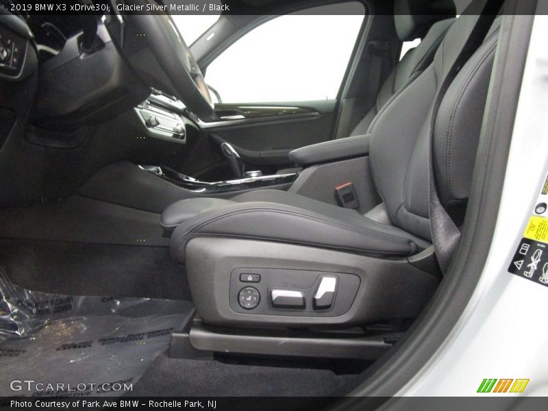 Glacier Silver Metallic / Black 2019 BMW X3 xDrive30i