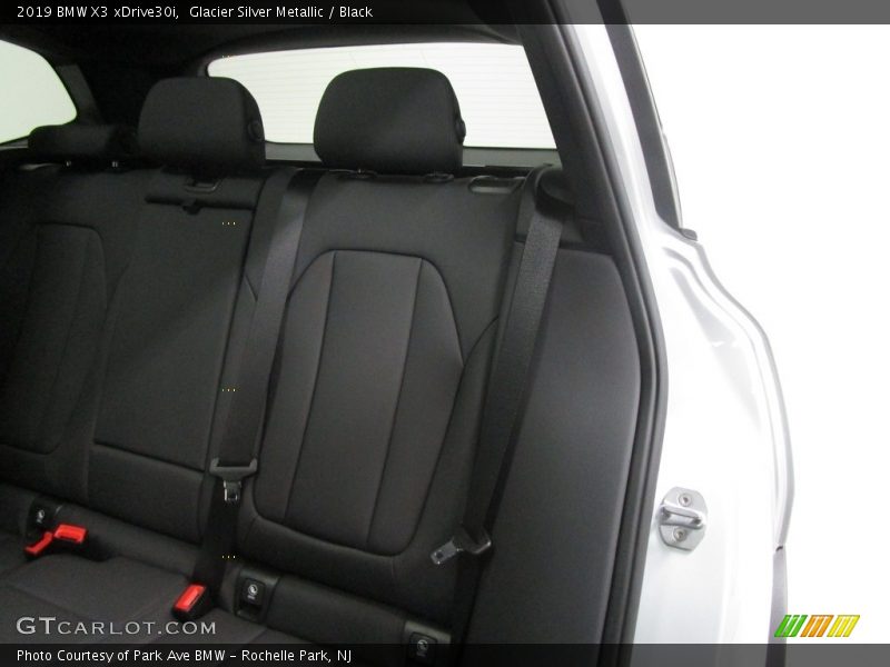 Glacier Silver Metallic / Black 2019 BMW X3 xDrive30i