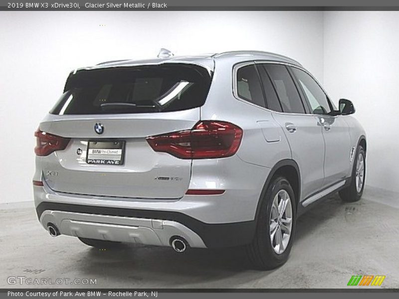 Glacier Silver Metallic / Black 2019 BMW X3 xDrive30i