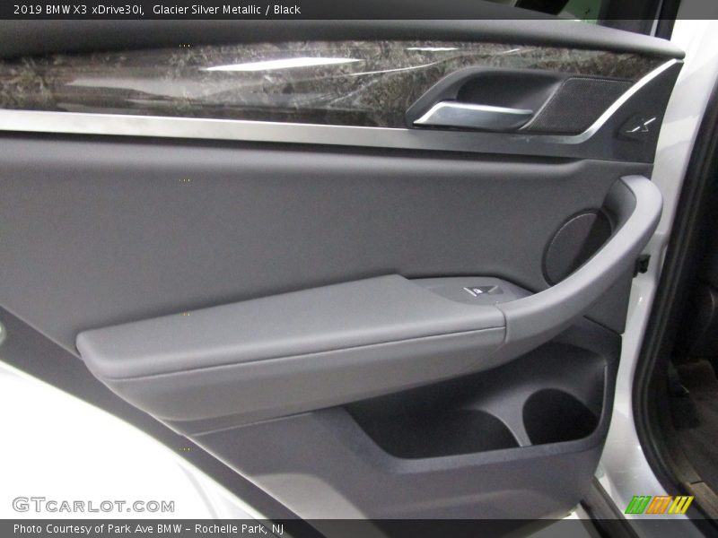 Glacier Silver Metallic / Black 2019 BMW X3 xDrive30i