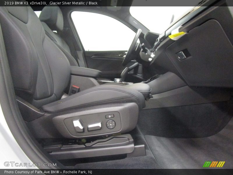 Glacier Silver Metallic / Black 2019 BMW X3 xDrive30i