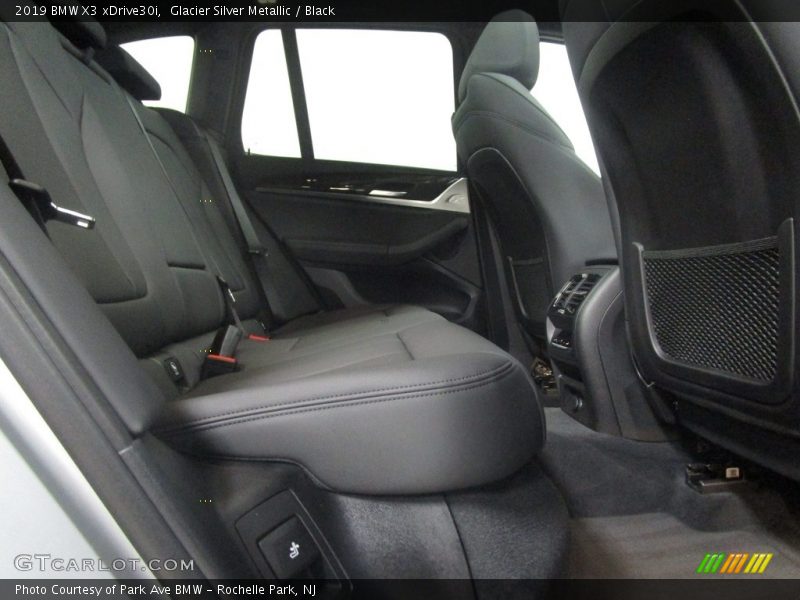 Glacier Silver Metallic / Black 2019 BMW X3 xDrive30i