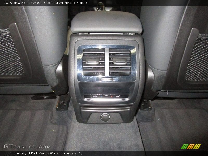 Glacier Silver Metallic / Black 2019 BMW X3 xDrive30i