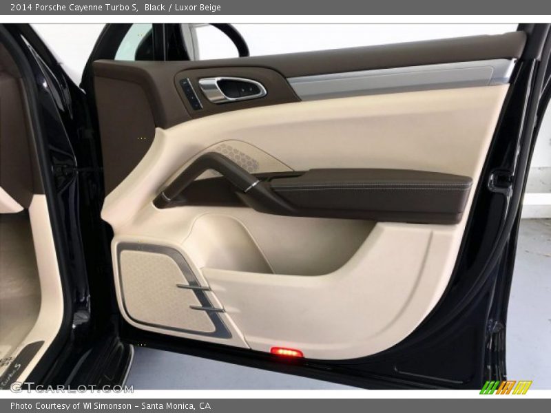 Black / Luxor Beige 2014 Porsche Cayenne Turbo S