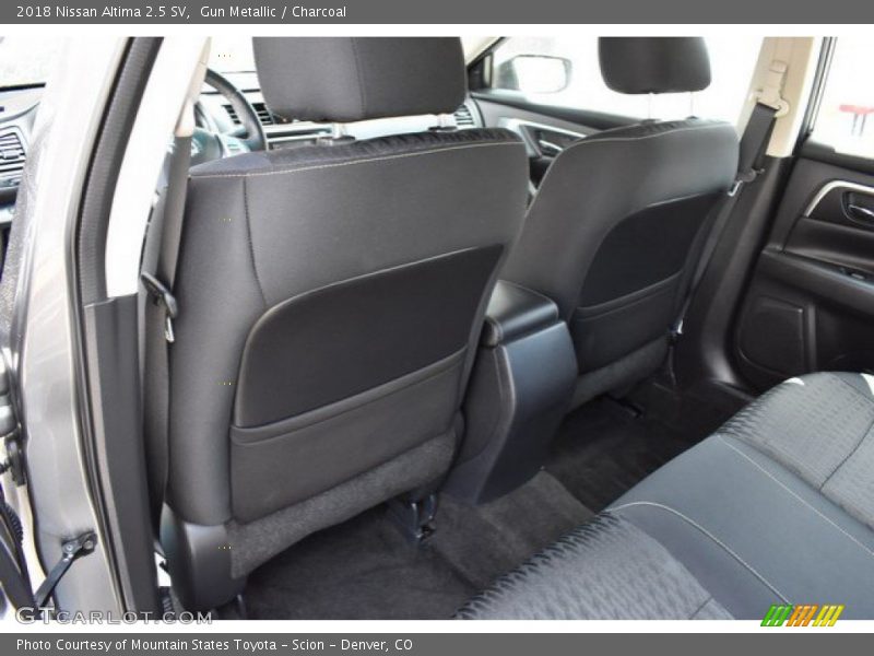 Gun Metallic / Charcoal 2018 Nissan Altima 2.5 SV