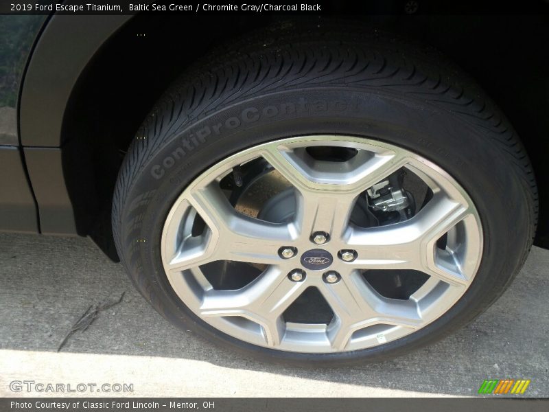 Baltic Sea Green / Chromite Gray/Charcoal Black 2019 Ford Escape Titanium