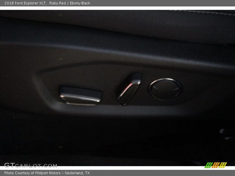Ruby Red / Ebony Black 2018 Ford Explorer XLT