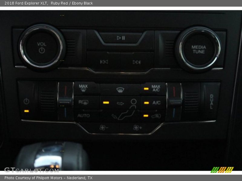 Ruby Red / Ebony Black 2018 Ford Explorer XLT