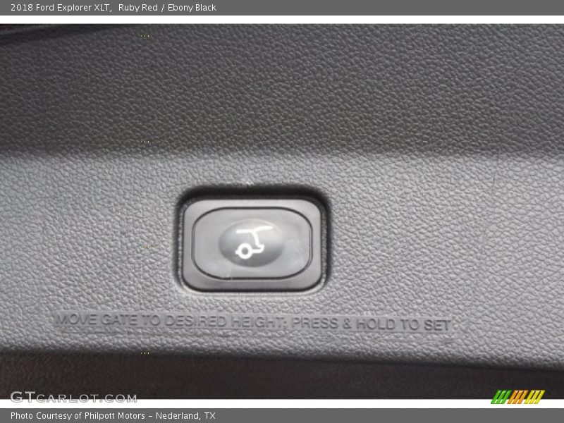 Ruby Red / Ebony Black 2018 Ford Explorer XLT